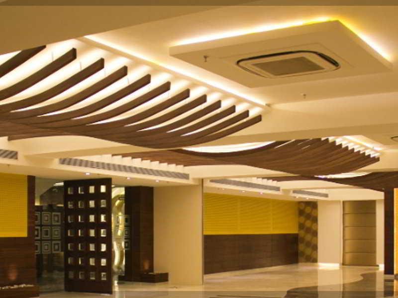Hotel Icon Чандигарх Интерьер фото